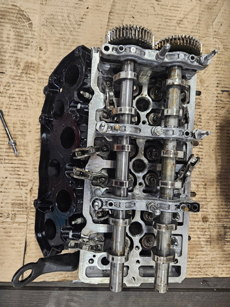 фото №2, Головка левая audi 3,0 tdi 0593cd