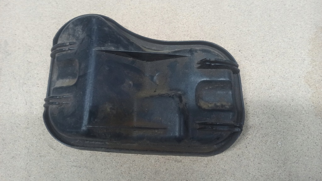 фото №1, Заглушка лампы передней sprinter hella 15149500