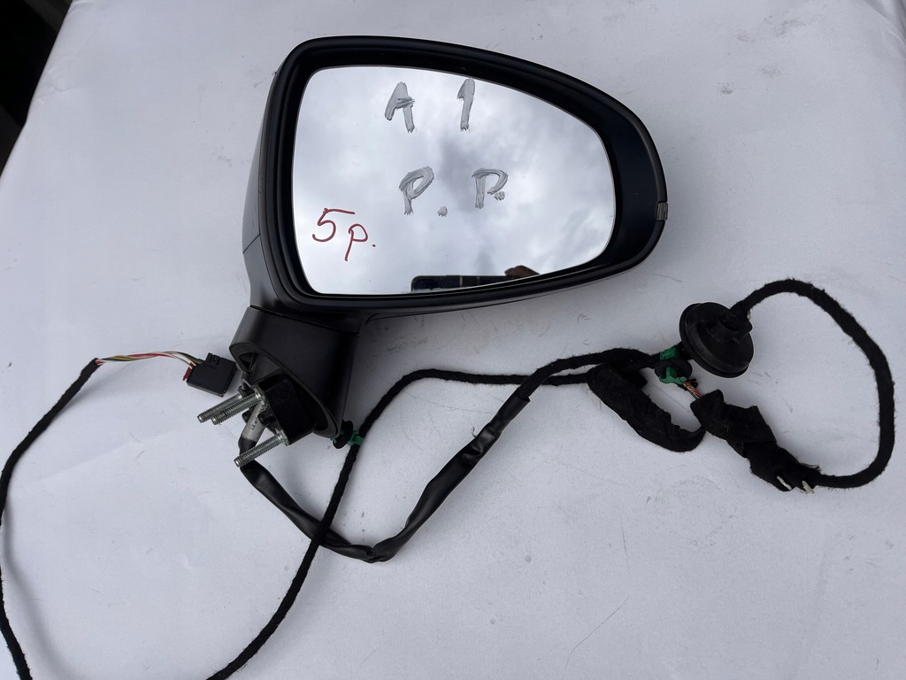 фото №1, Audi a1 дзеркало зовнішнє праве 5 pin europa