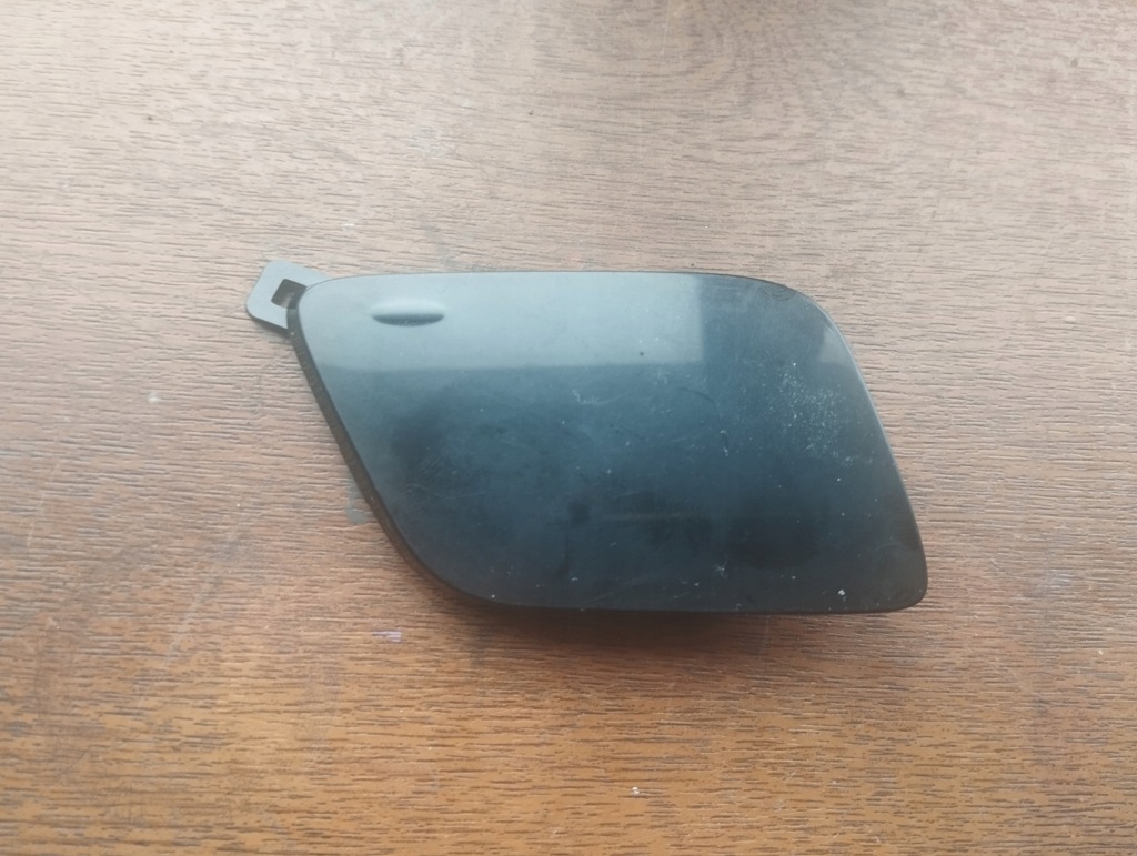 фото №1, Volvo v40 заглушка бампера wkrętki фаркоп 31425399