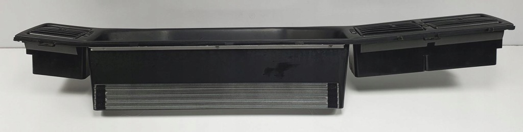 фото №6, Рамка захист спідометра ґрати обдув volvo v90 i