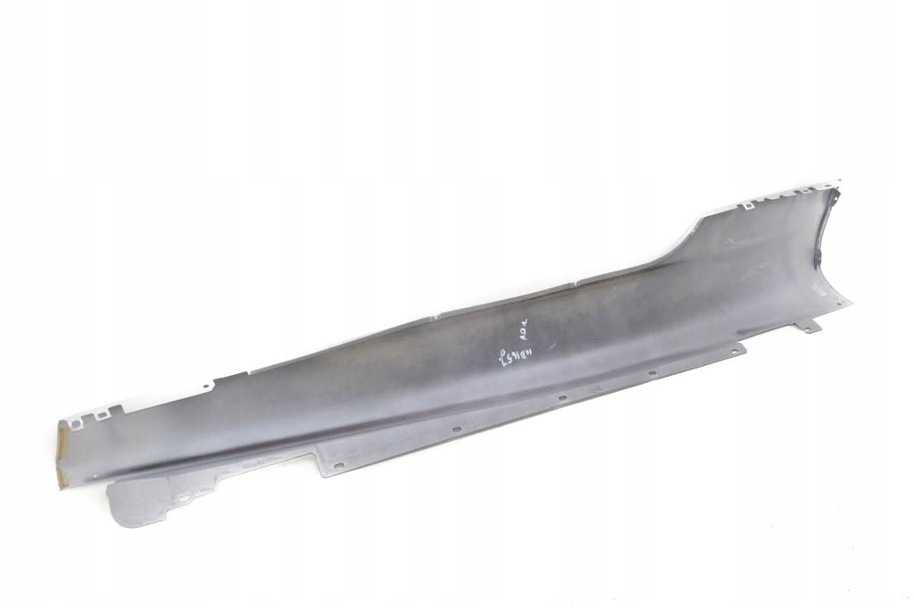 фото №14, Aston martin db9 2004-2012r молдинг порог правая