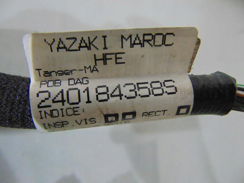 фото №7, Жгут электропроводка renault 240184358s