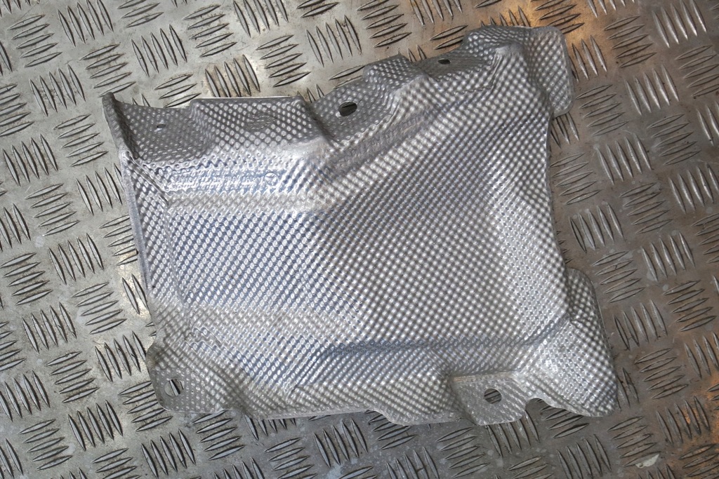 фото №1, Защита тепловая mercedes gt amg a1976160327