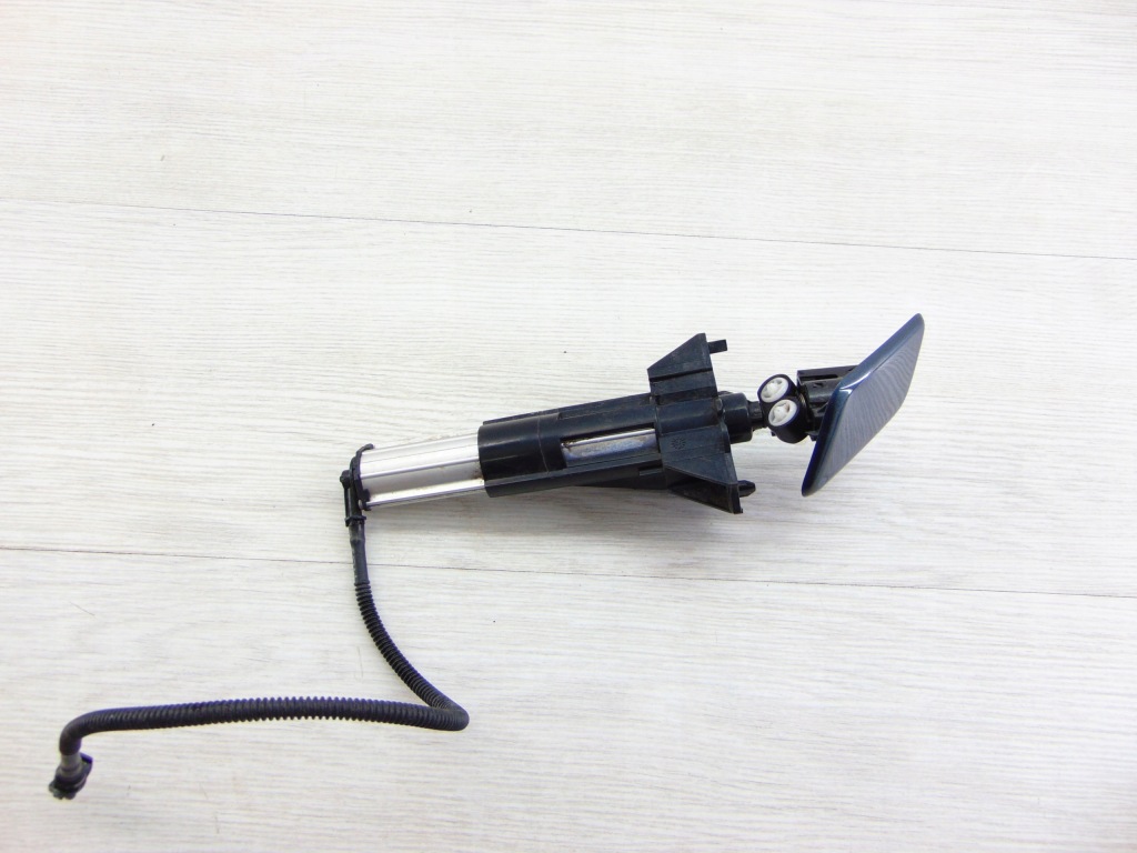 фото №1, Насадка помпа омивача лампи права citroen ds4 13r