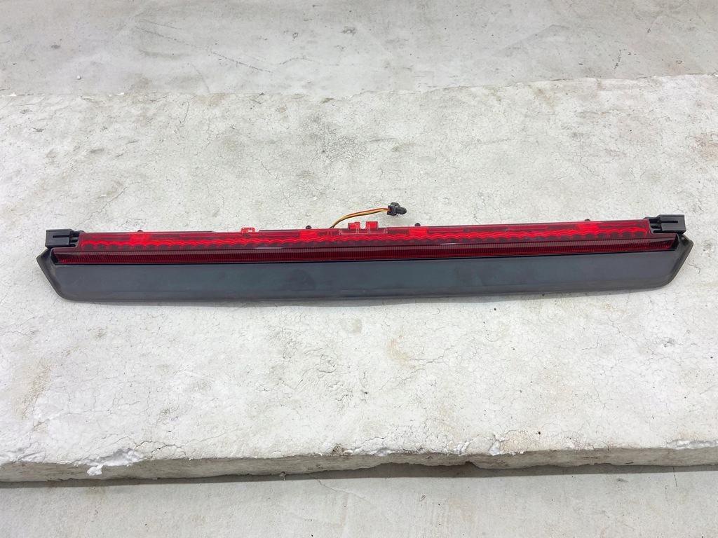 фото №1, Третий свет стоп porsche cayenne coupe 9y3