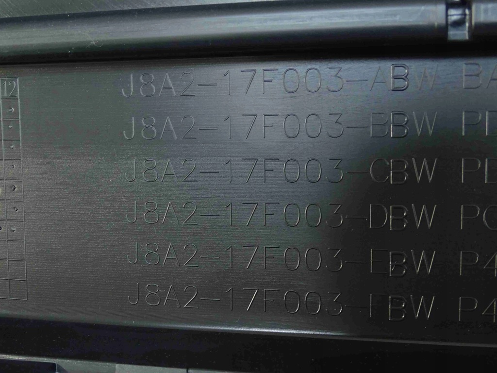 фото №12, Новий оригінальний бампер передній range rover velar l560 my21 2021- lr142988