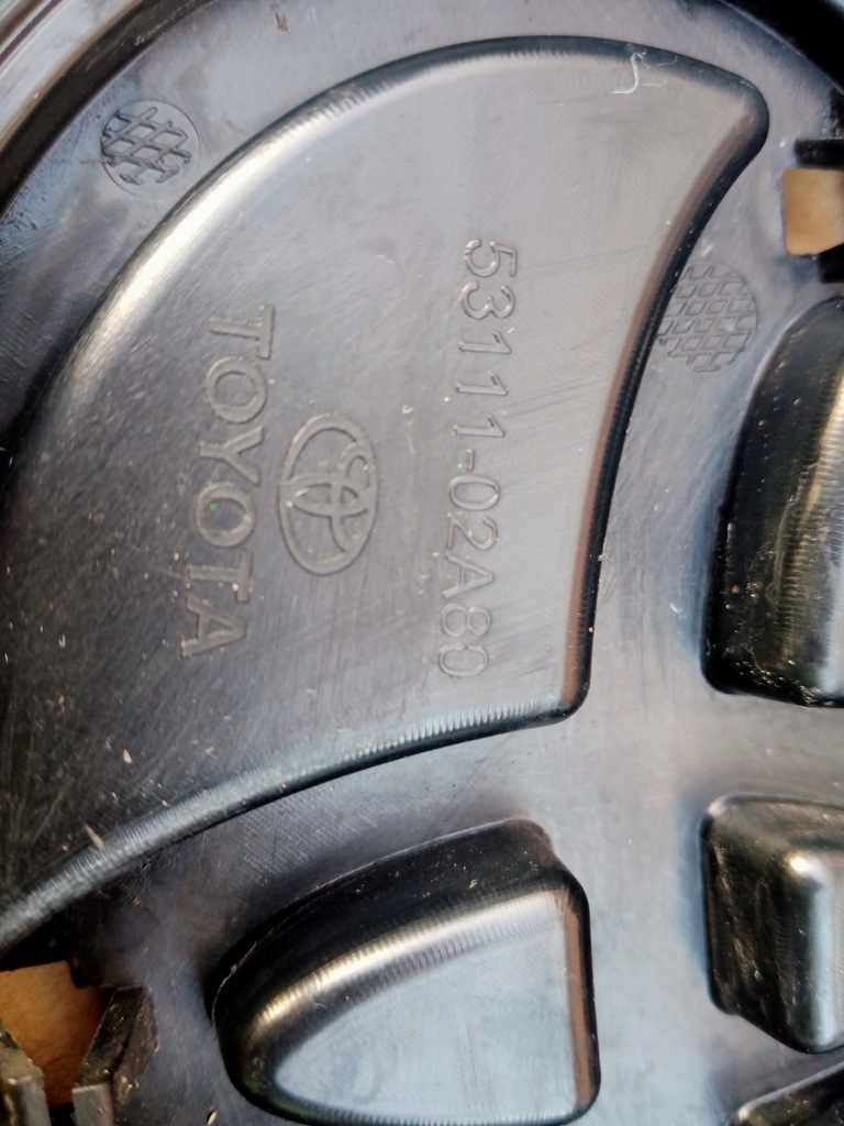 фото №9, Toyota corolla e16 lift решётка радиатора решётка радиатора 53111-02a80