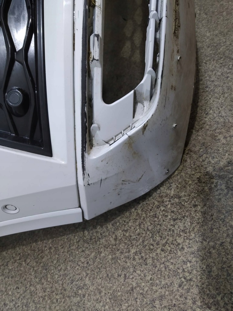 фото №16, Бампер перед білий seat pdc омивачі 575 przed lift cupra ateca i