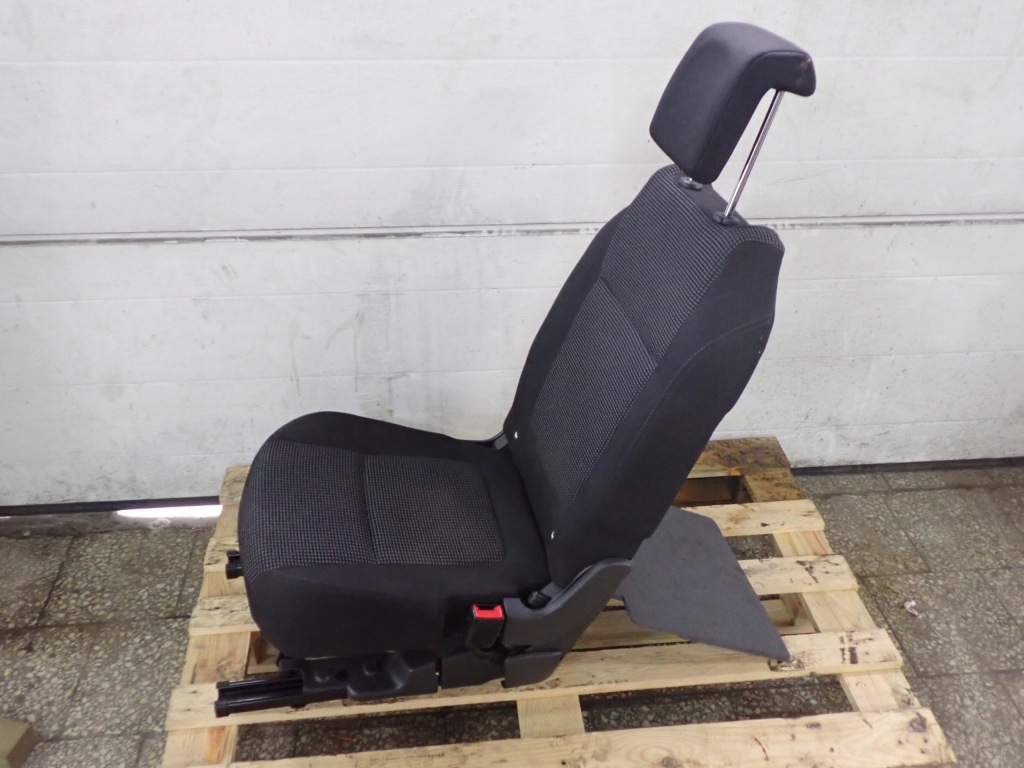 фото №1, Сиденье drugi ii ряд peugeot 5008 i 2.0 hdi europa