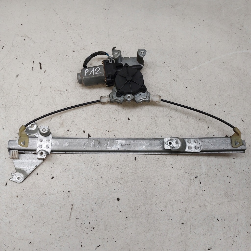 фото №1, Nissan primera p12 подъемник стекло левый задняя