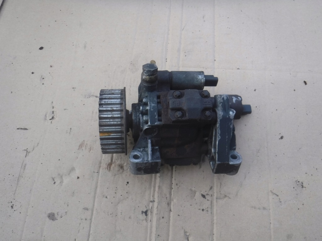 Насос впрыскная renault 1.5 dci a2c20000754 Доставка