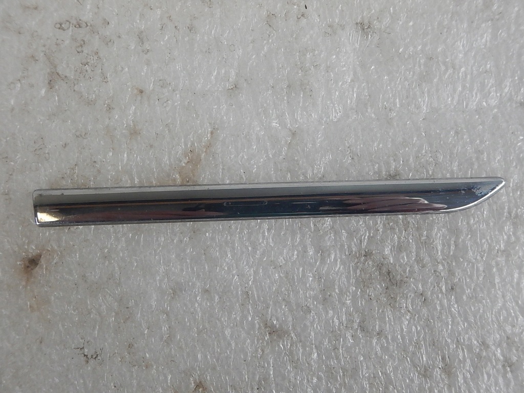 фото №14, Mercedes c w204 левая молдинг хром na крыло перед