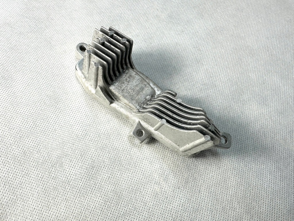 фото №1, Porsche panamera 971 модуль led преобразователь 971953021