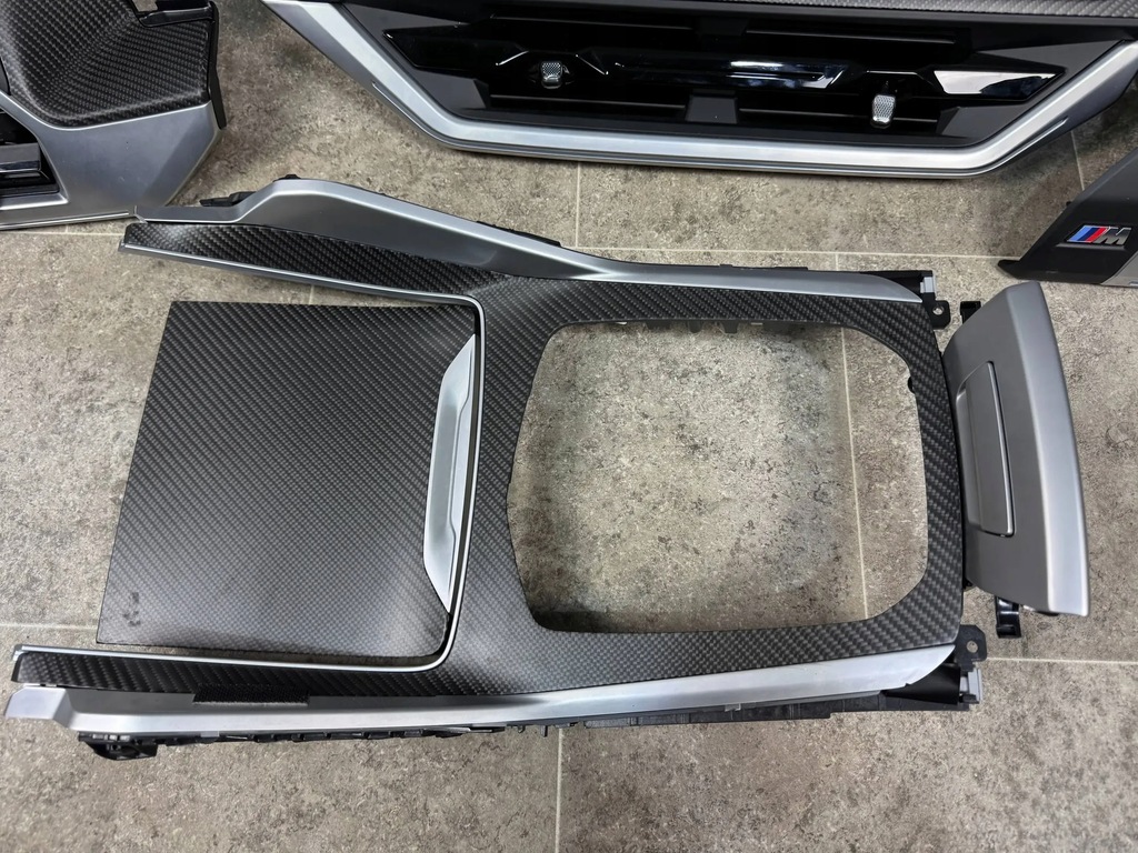 фото №6, Bmw xm g09 накладки декоры панели туннель карбон europa