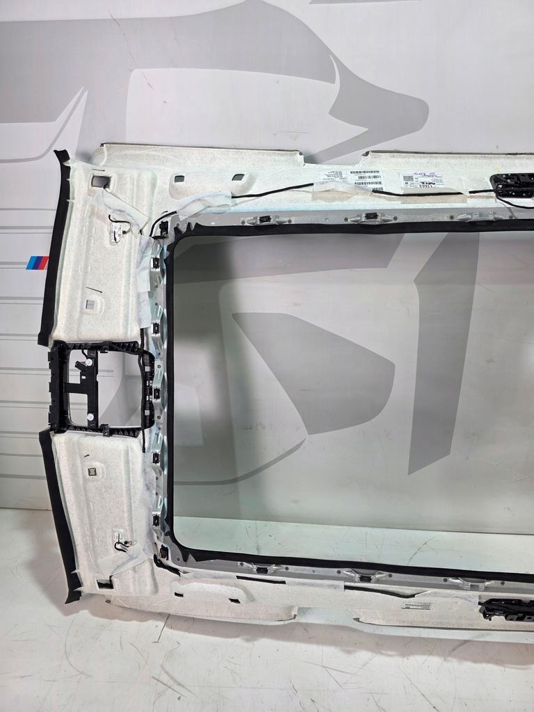 фото №10, Потолок панорама комплектная солцезащитный козырёк стойки bmw x7 g07 lci m-pakiet