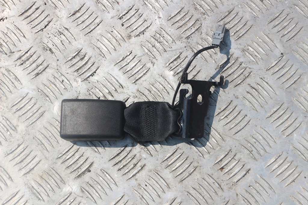 фото №1, Кліпса замок поперечина задня renault talisman