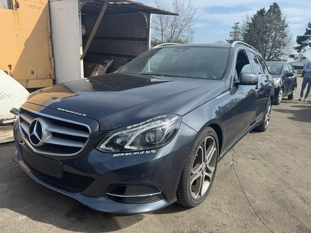 фото №15, Mercedes s212 w212 lift kombi комплект сидений обшивка дверей обшивки сиденья заднее сиденье