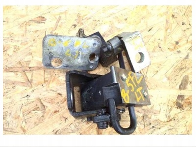 фото №1, Vw passat b5 fl 2003 - петля петли левый задняя