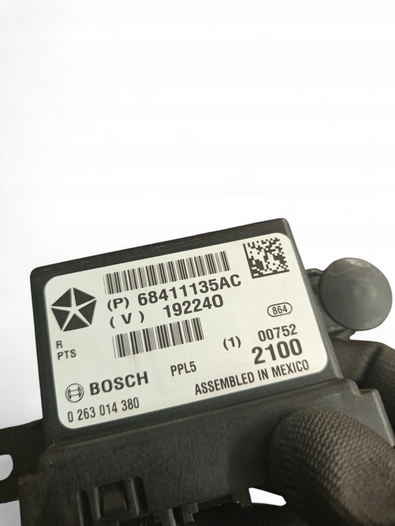 фото №5, Dodge durango iii 68411135ac блок керування / модуль паркування pdc