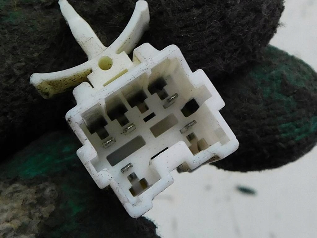 фото №8, Mitsubishi space wagon iii подъемник правый перед