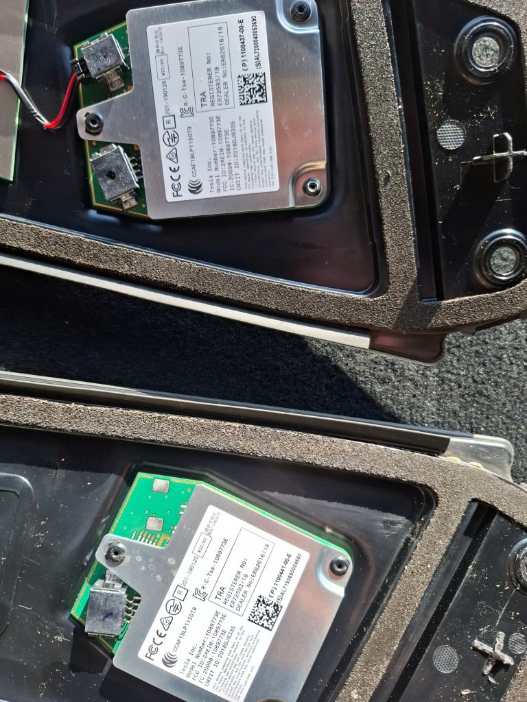 Tesla 3 model iii защита стойка средний 1092978 1109256 камера левая правая с Разборки