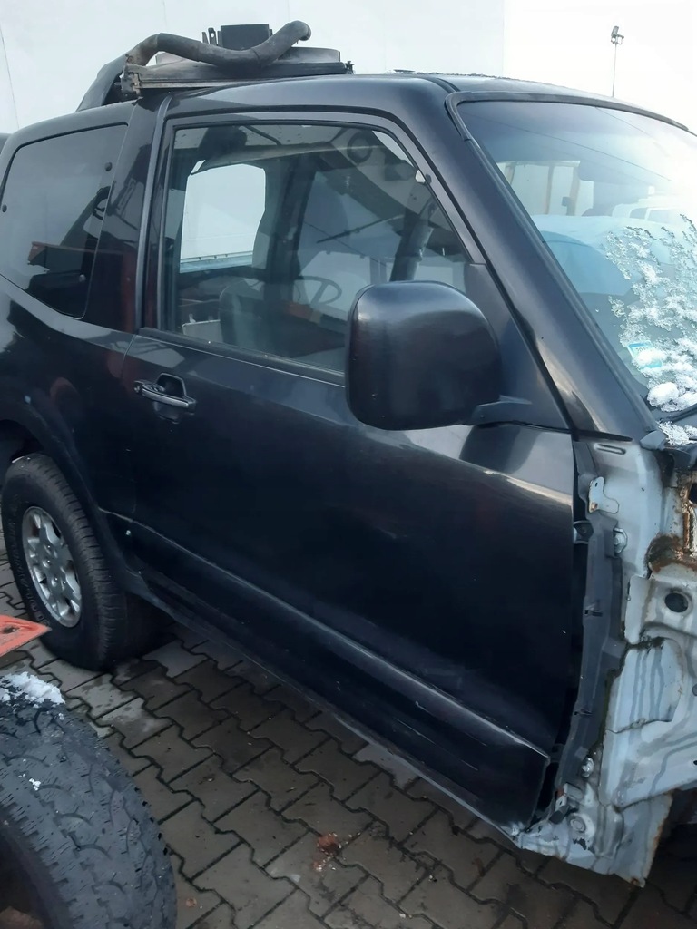 фото №1, Праве двері mitsubishi pajero iii 2002r 3-двері