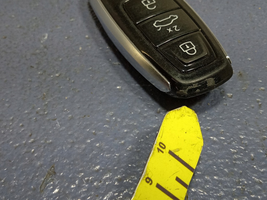 фото №5, Audi q8 rs q8 pilot ключ 4n0959754dl