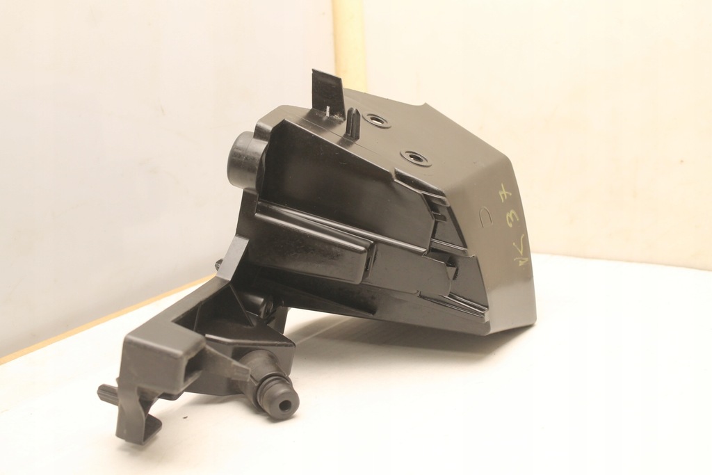 фото №7, Peugeot оригінальний номер 9687948980 напрямна бампера