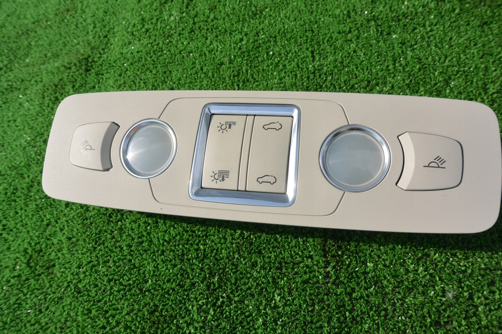 фото №1, Лампа стельовий задня панорама audi q7 4l