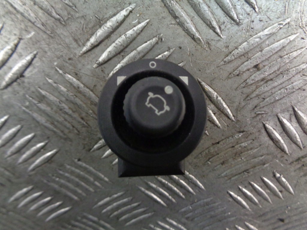 фото №1, Панель регулювання дзеркал ford mondeo mk3