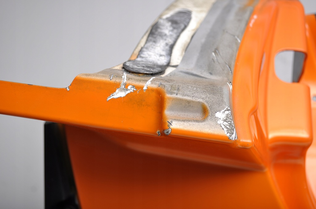 фото №9, Mclaren 650s spider накладка блок двигателя порог правый