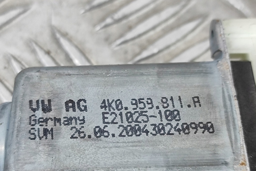 фото №6, Vw id.3 e11 двигатель подъемника стекло дверь передних левых 4k0959811a