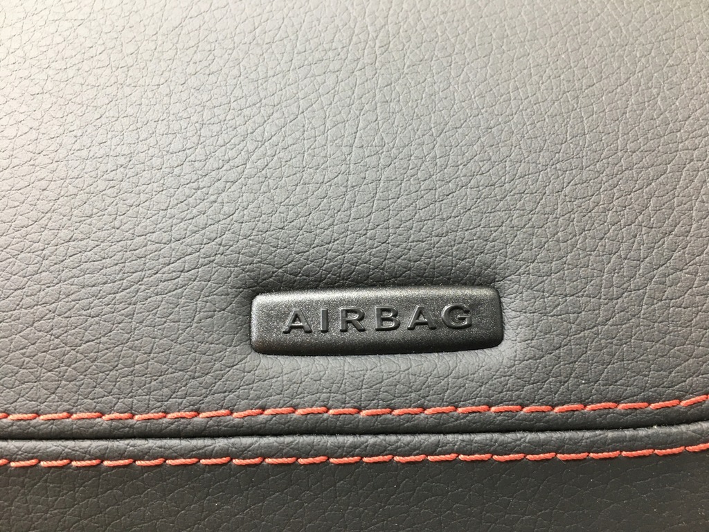 фото №5, Mb b-klasa w 246 w246 приборная панель консоль подушка безопасности подушки безопасности ремни оригинал демонтаж