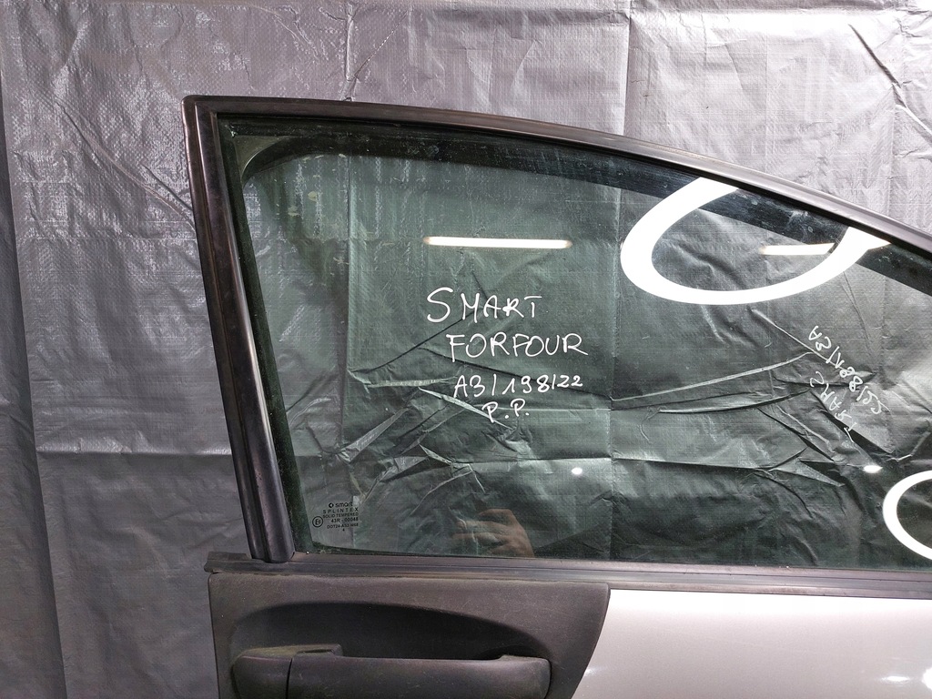 фото №2, Двері правий перед smart forfour i