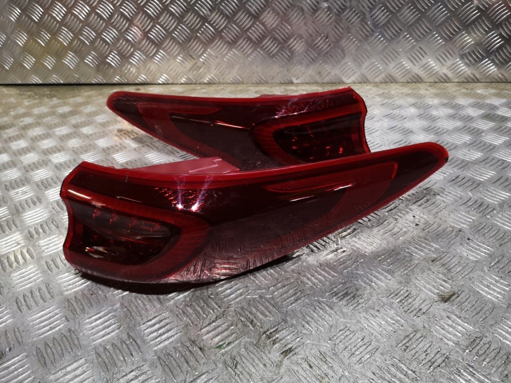 фото №1, Sportage iv 4 lift лампа правая задняя led 92402f1600