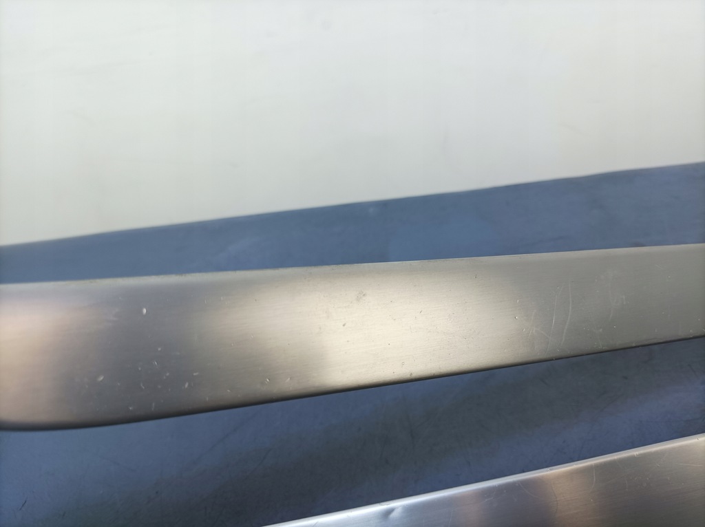 фото №5, Audi a4 b7 avant декори двері панелі алюміній