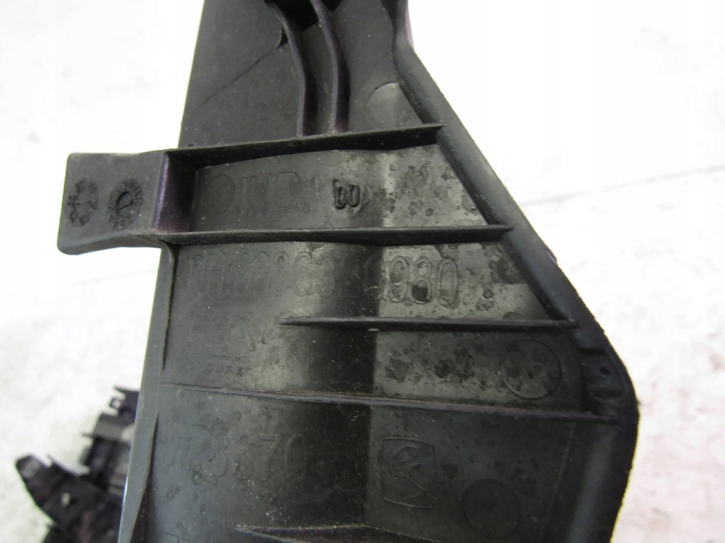 фото №10, Opel mokka b завершение жабо правое 9836320980