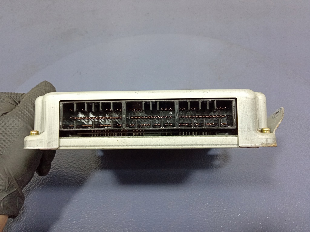 фото №4, Subaru legacy iii bh 2.0b блок керування двигуна 22611ae031