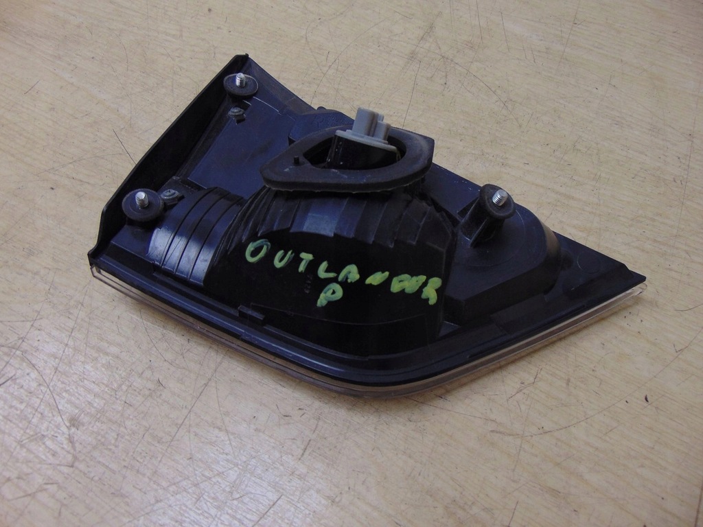 фото №6, Лампа правая задняя w крышка mitsubishi outlander ii eu