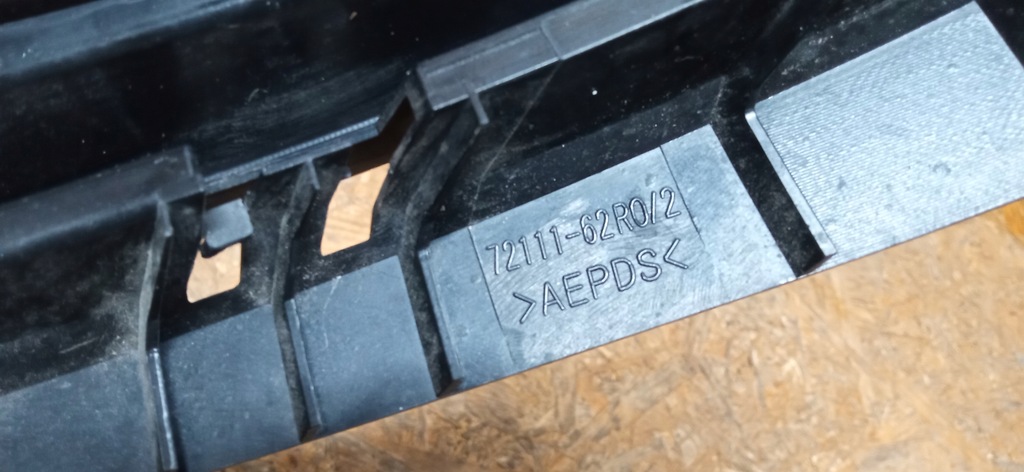 фото №12, Suzuki ignis iii 3 16- решітка радіатора решітка радіатора решітка бампера перед 72111-62r0