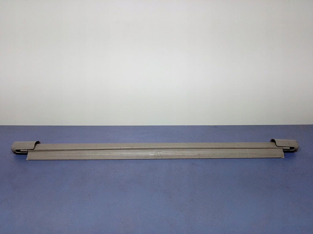 фото №1, Mazda tribute i шторка багажника