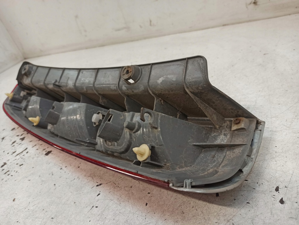 фото №8, Honda stream лампа правий задня