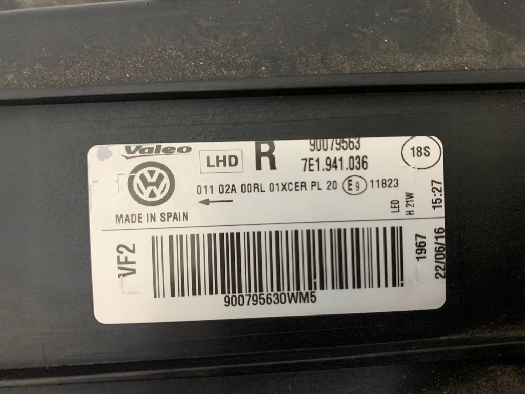 фото №9, Лампа права передня vw t6 transporter full led 7e