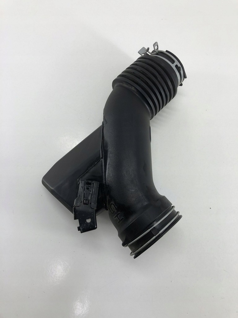 фото №7, Toyota rav 4 xa40 2018 часть трубы впуска воздуха