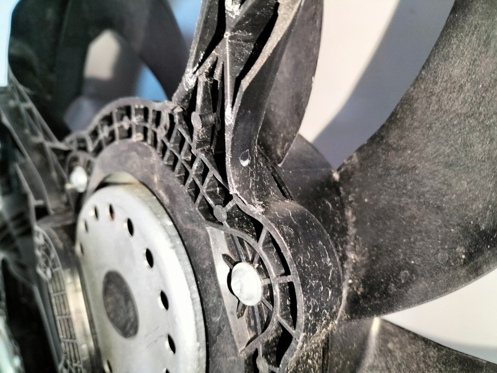 Вентилятор корпус радіатора fiat ducato boxer jumper 06- Недорого