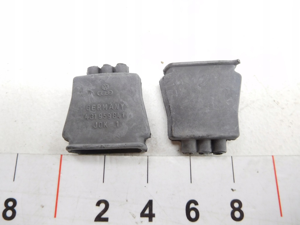 фото №5, Втулки корпус вентилятора vw 431959841 x1