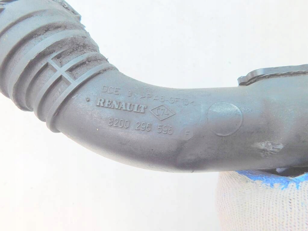 фото №6, Renault clio iii 2008r труба воздуха 8200296596