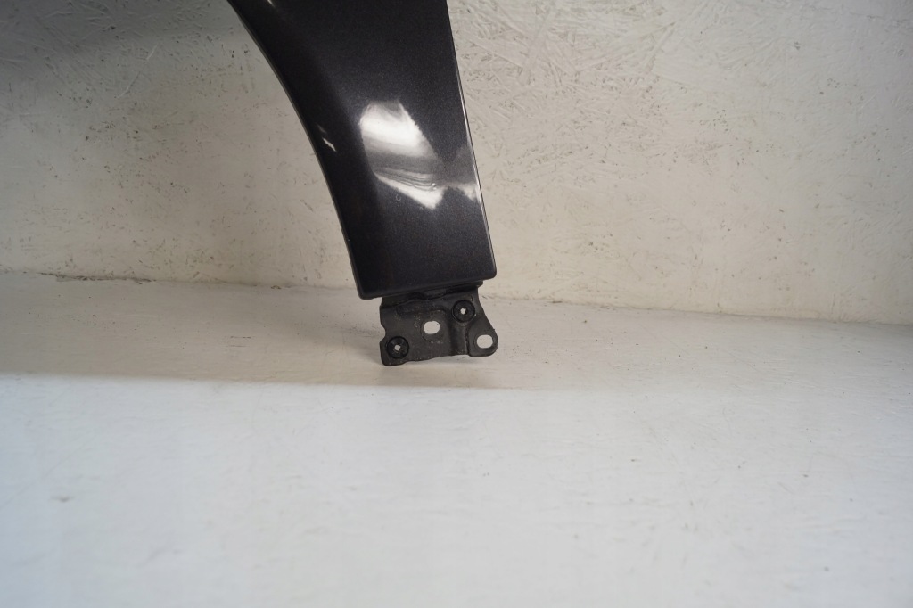 Audi a4 b7 крила ліва перед колір lz7l Доставка