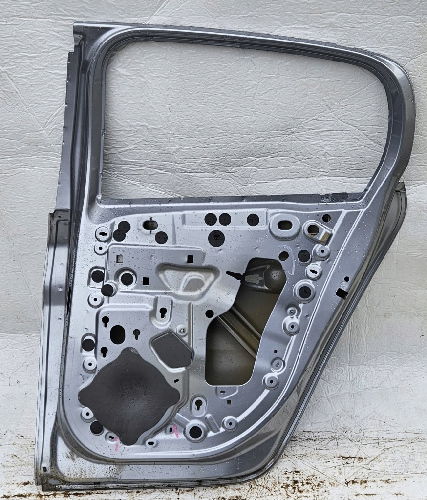 фото №5, Peugeot 208 ii дверь правое задняя задние